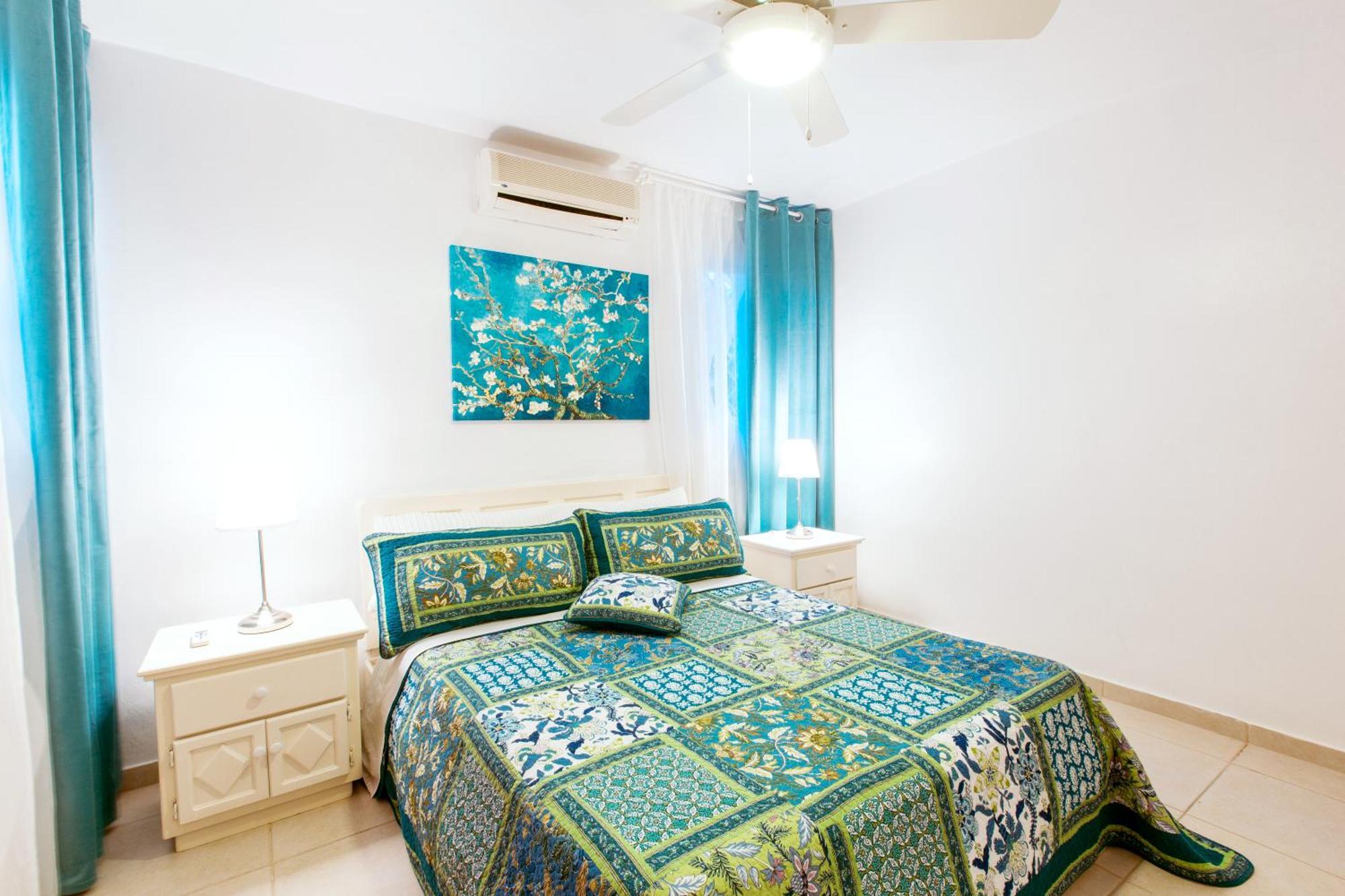 Tropical Villas At Los Corales Beach - Caribbean Rentals Fzco Пунта-Кана Номер фото